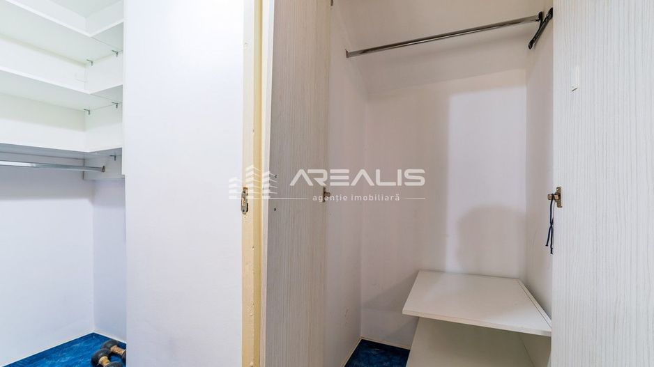 VÂNDUT!!! Apartament spațios cu 3 camere, zona Polivalentă - Poză 11