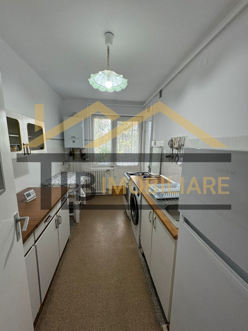 Apartament de 3 camere, 68mp, decomandat, Zona UMFST - Poză 7