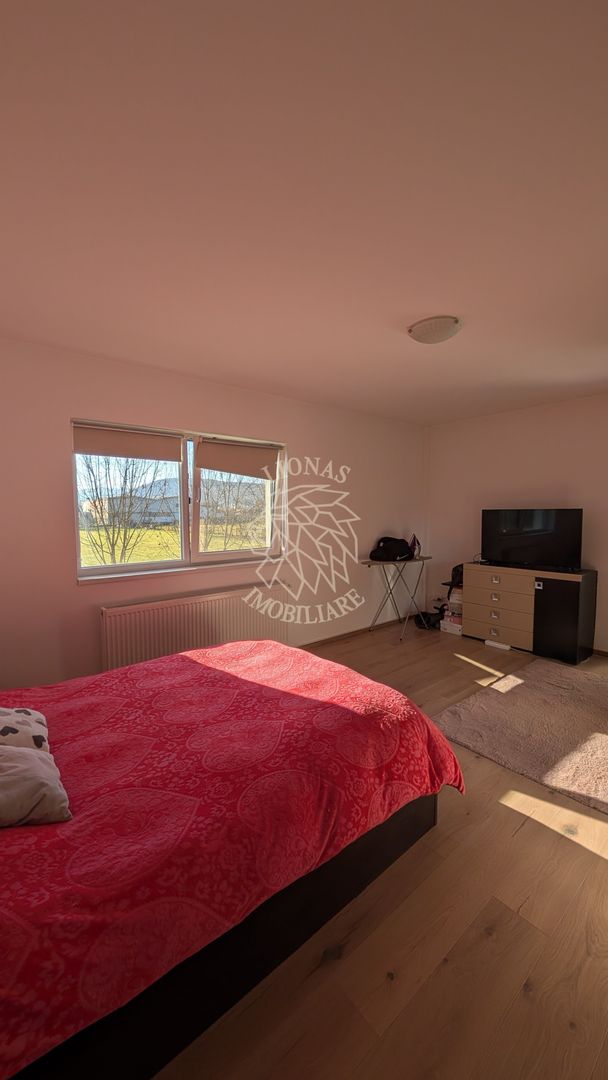 Oferta! Apartament 2 camere 50 mp-balcon-etaj 1-Zona Pasarela - Poză 2