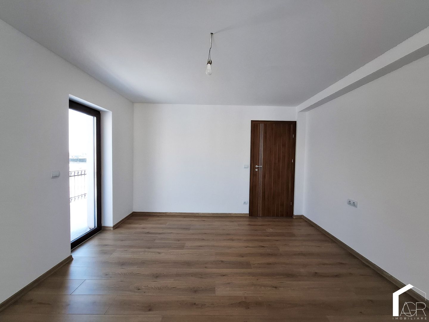 Casa tip duplex cu 4 camere, Paulesti - Poză 18