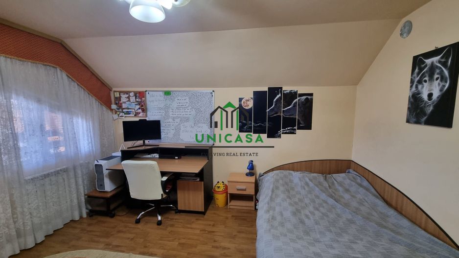 Casa - Vila - Ocnele Mari - Poză 28