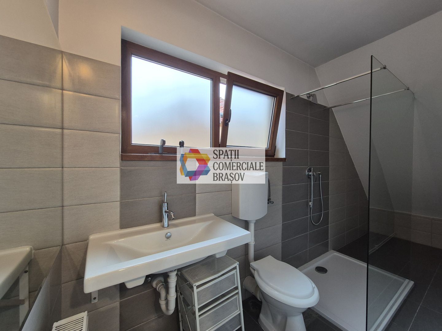 Casa 270mp zona centrala - Poză 9