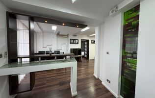 Super apartament in blocul turn de la OMV