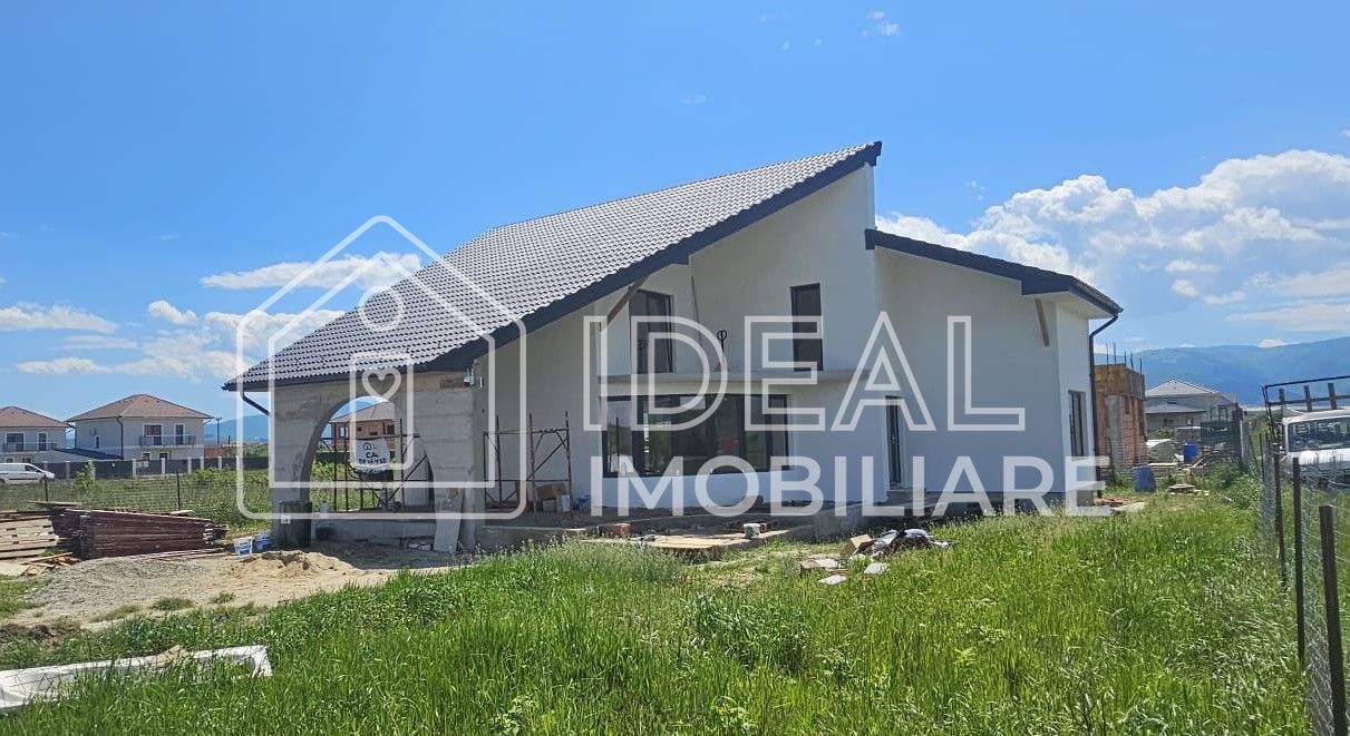 Casa Individuala Moderna cu 5 camere si 668 mpu curte, in Cristian - Poză 4
