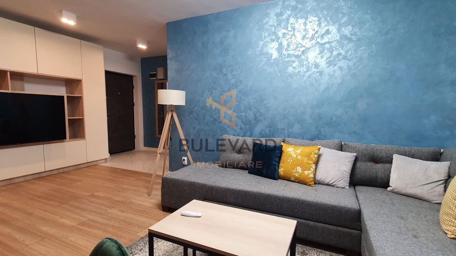 Cpmision 0! Apartament cu 2 camere, parcare, zona strazii Eroilor! - Poză 2