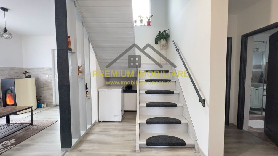 Vila de vanzare Onesti - Cartier Andrasesti - Poză 6