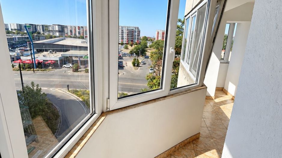 Apartament 4 camere - Zona Prima Shops - Poză 7