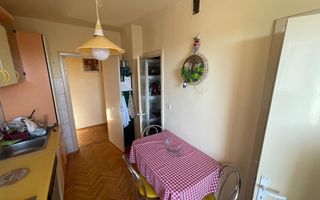 Apartament cu 4 camere de inchiriat-Str Republici-Zona 7 Noiembrie - Poză 13