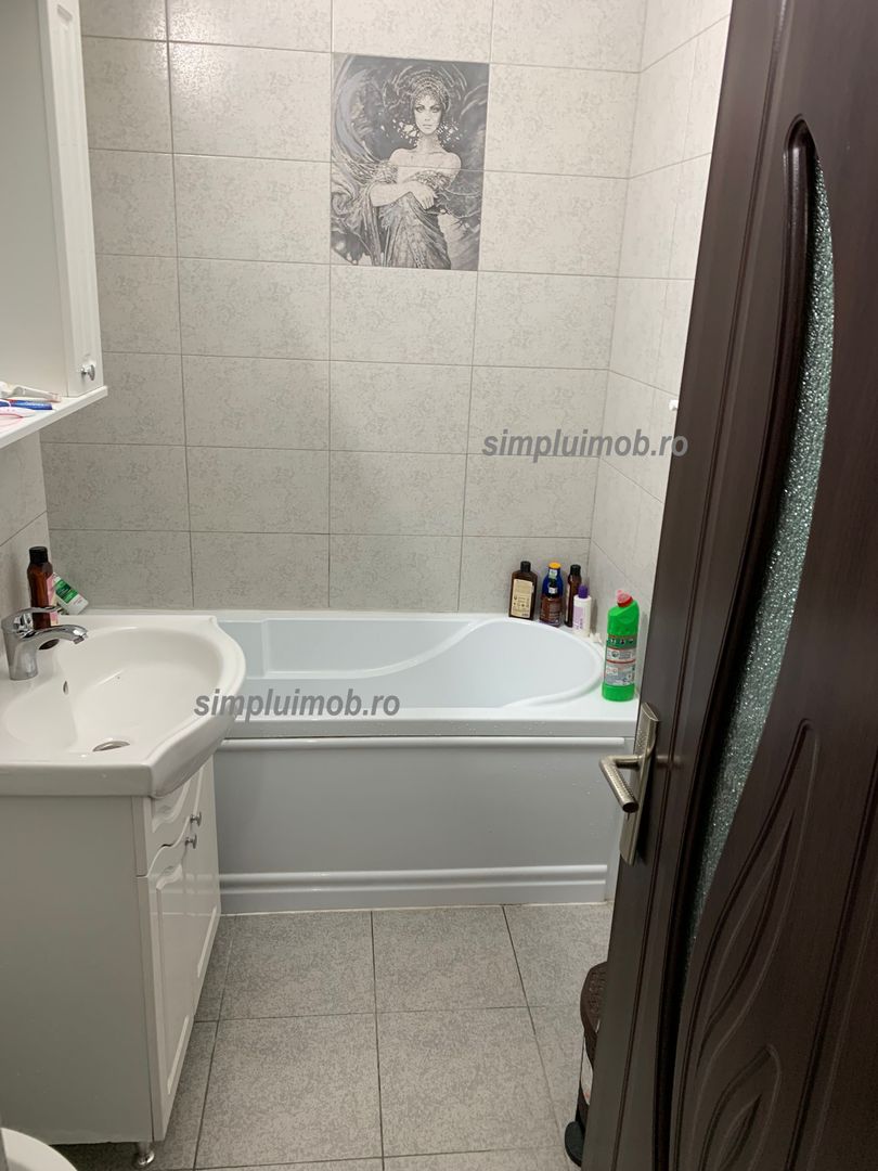 VANDUT! Garsoniera renovata etaj 1 bloc reabilitat - Poză 6