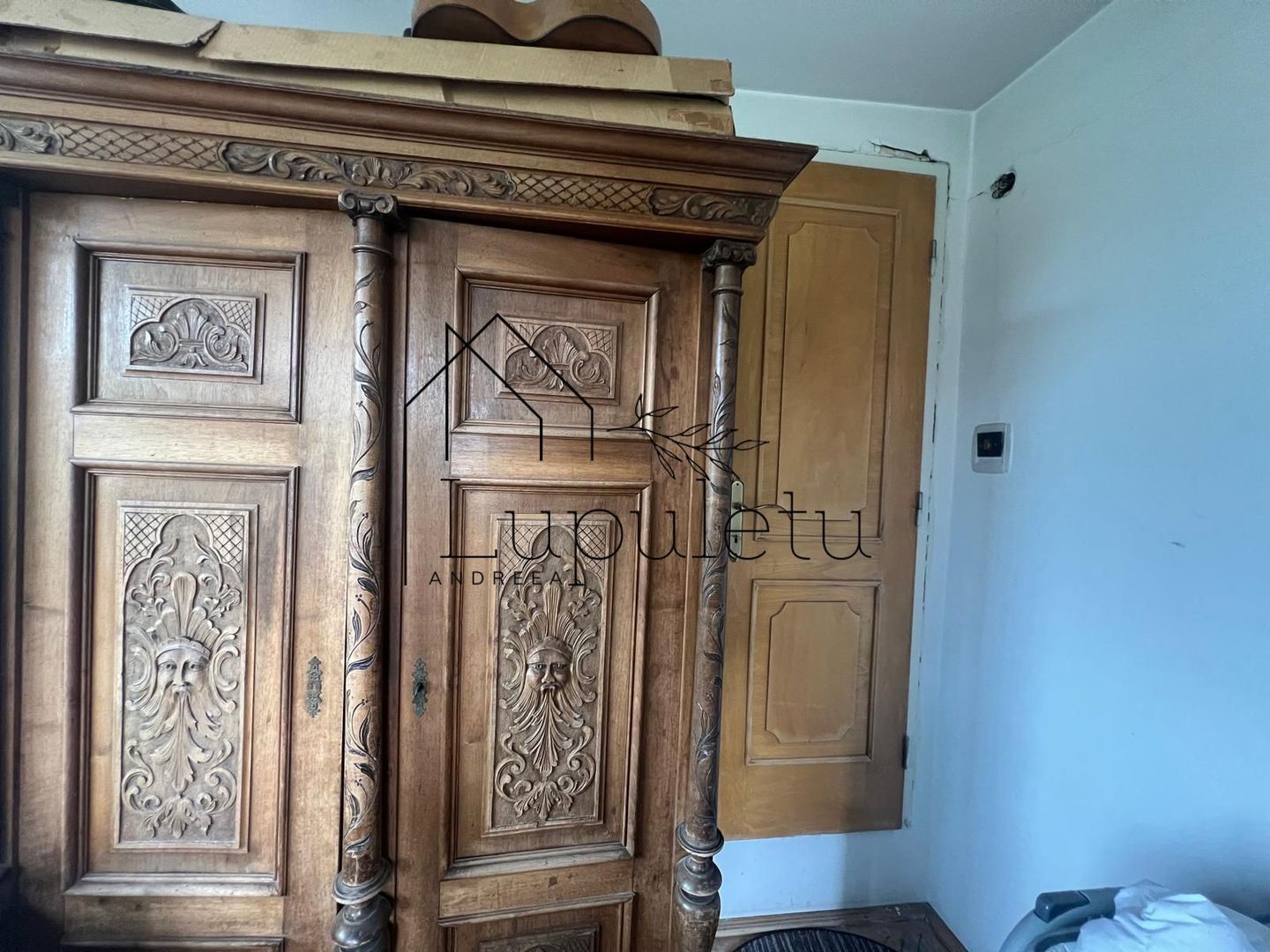 Casă de Vanzare | 200 MPU | Teren 305 MPU | Ultracentral - Poză 35