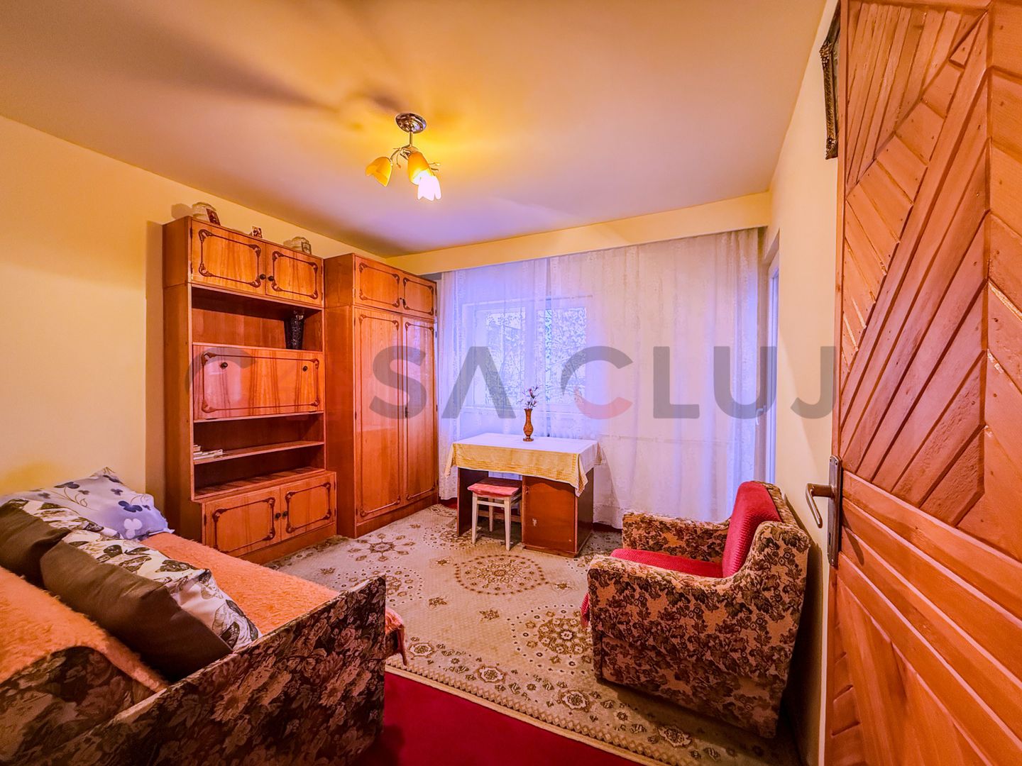 2 camere | Etaj 2 din 4 | Balcon inchis | Zona Expo - Poză 1