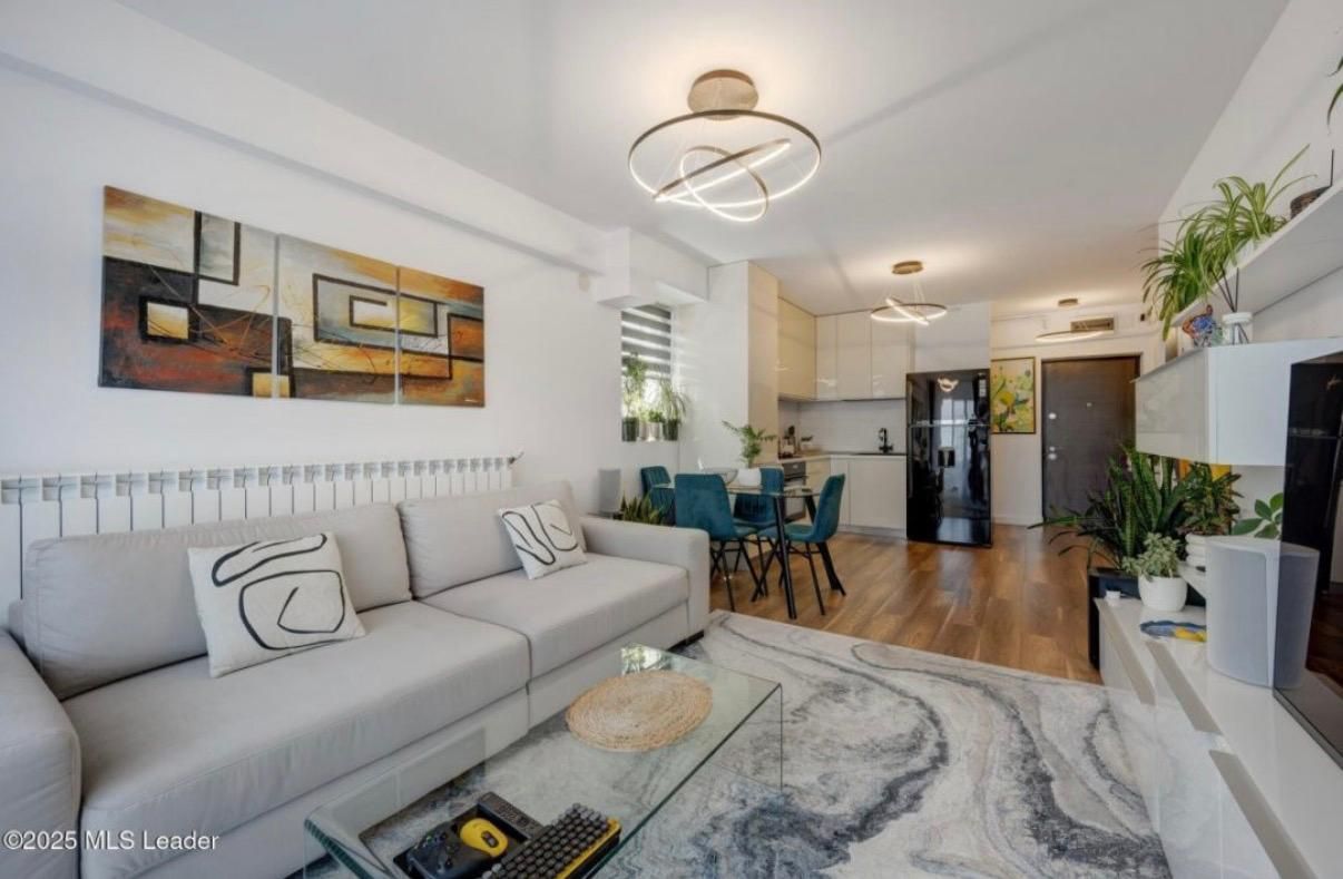 AP. 2 CAMERE ESTIC PARK, LOC PARCARE, BLOC NOU, INCALZIRE PARDOSEALA - Poză 2