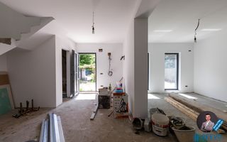 Casă de vânzare, centrală, pe str.  Oituz, Bacău - Poză 5