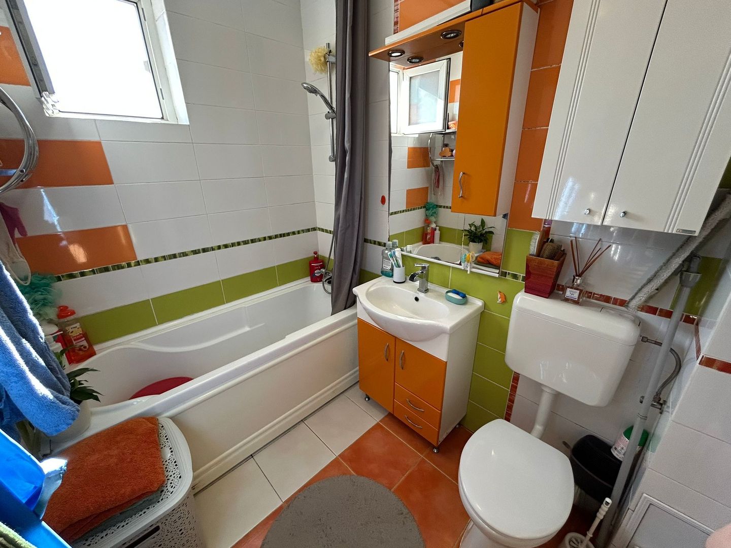 Apartament 3 camere, etaj 1 - zona Cetate - Poză 8