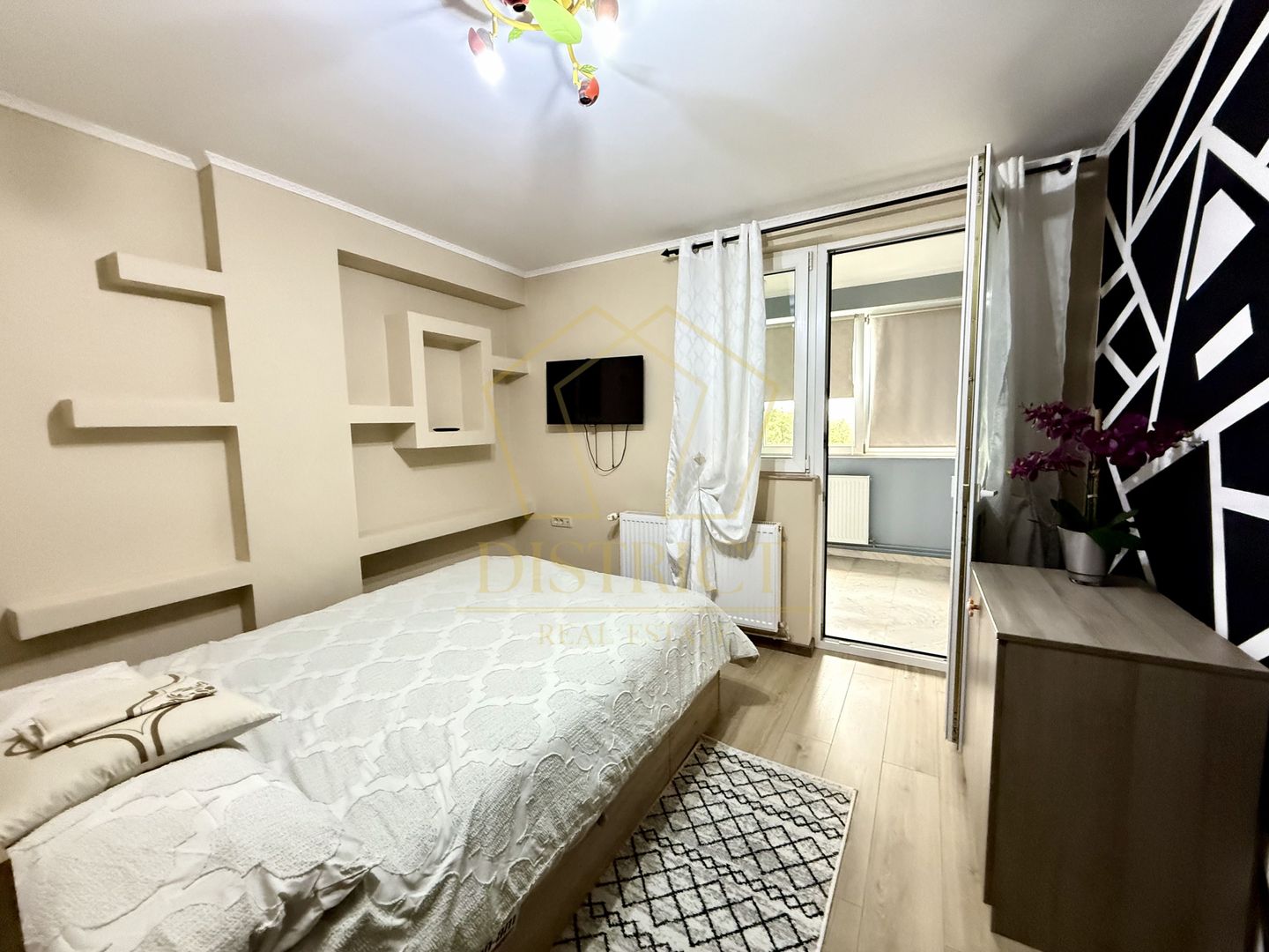 Apartament superb cu 4 camere  |  Calea Martirilor - Poză 5