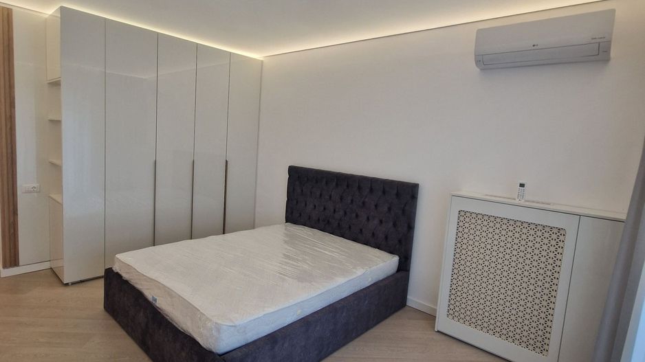 Studio de închiriat în Complex Cortina North - Poză 2