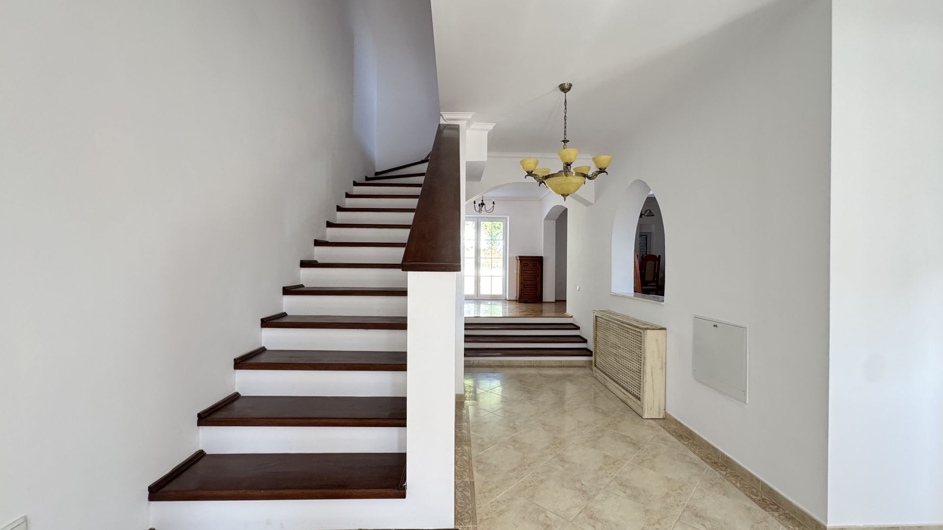 Casa individuala, 316 mp, teren 1000, Chinteni - Poză 3