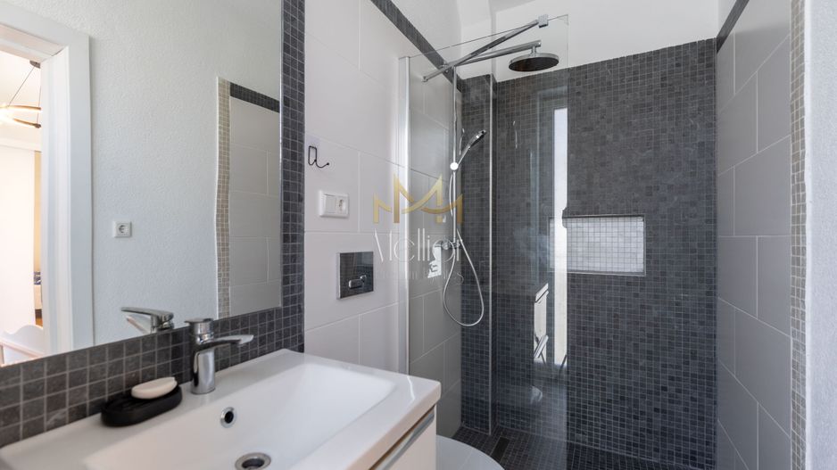 Apartament spatios 4 camere | 85 mp bloc nou | garaj | zona Europa! - Poză 14