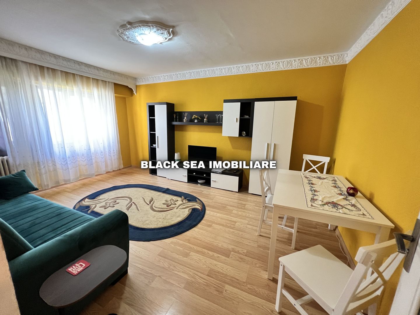 Apartament 2 camere decomandat et.1/4 - Termen Lung - Poză 1
