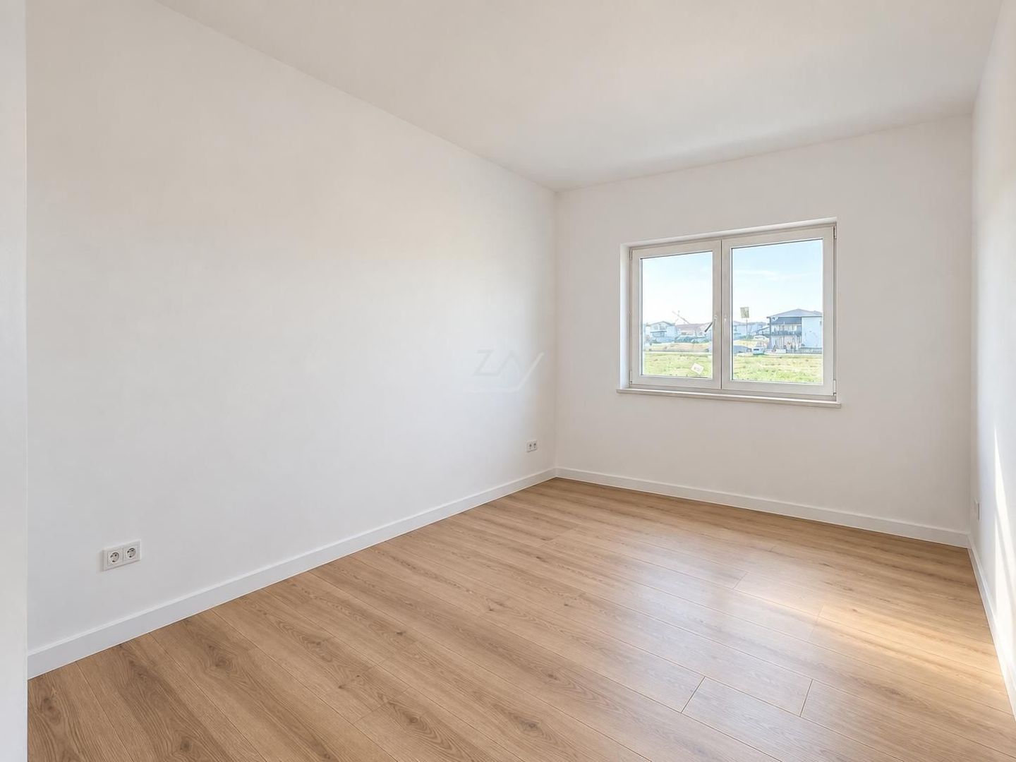 COMISION 0! DRUMUL BOILOR. Duplex cu 4 camere, 3 bai. Toate utilitatile. - Poză 12