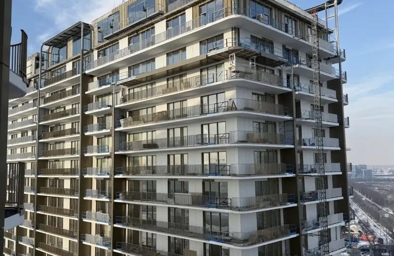 Apartament 4 camere + 2 locuri de parcare subterane - One High District - Poză 1