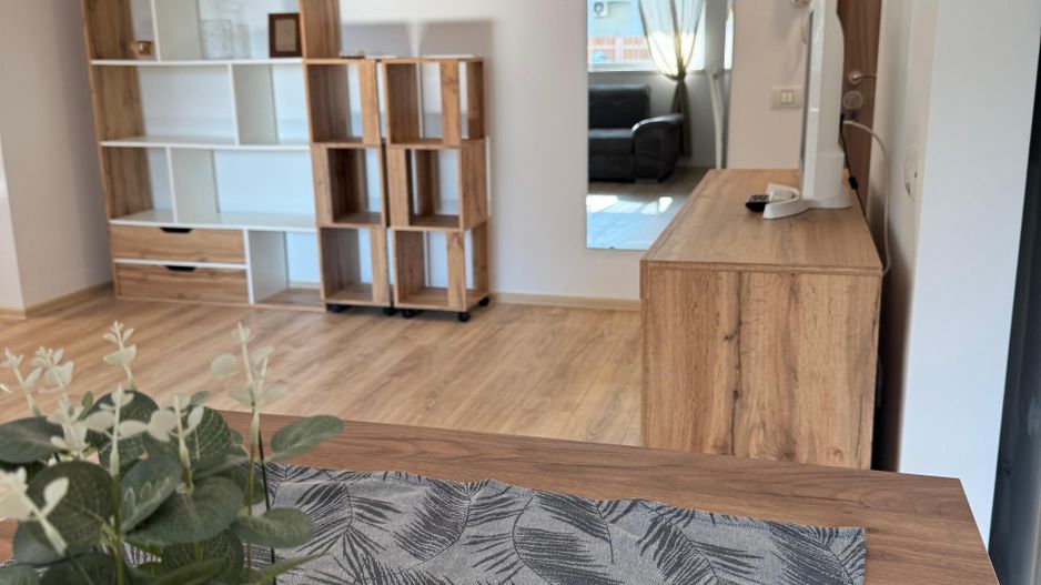 Apartament cu 3 camere, curte proprie si loc de parcare - Poză 12