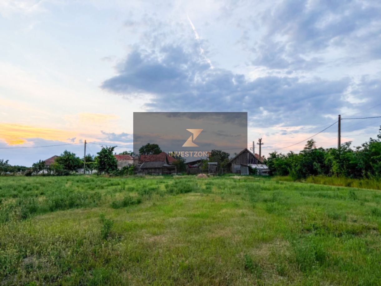 TEREN INTRAVILAN DE VÂNZARE – MIERSIG, BIHOR - Poză 1
