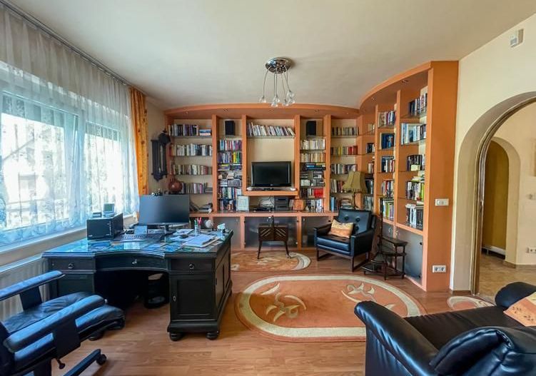 BRASADAS vinde casă tip D P M cu teren 17 ari in Bercu Roșu. - Poză 5