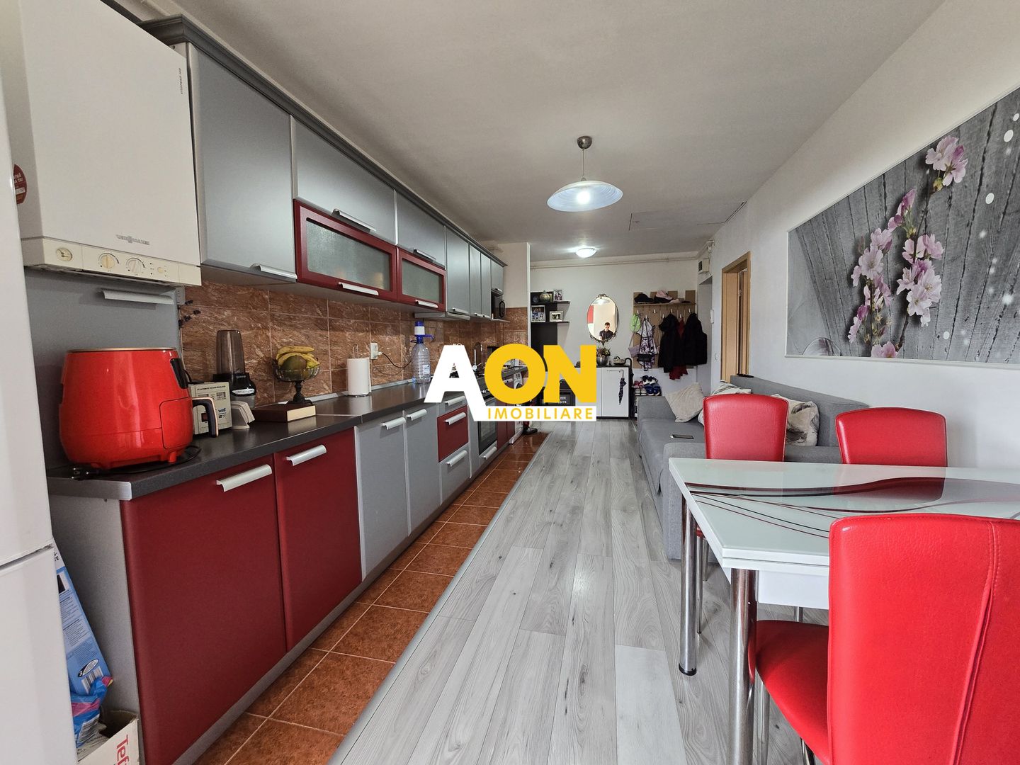 Apartament 2 Dormitoare Zona Cetate, Complet Mobilat - Poză 1