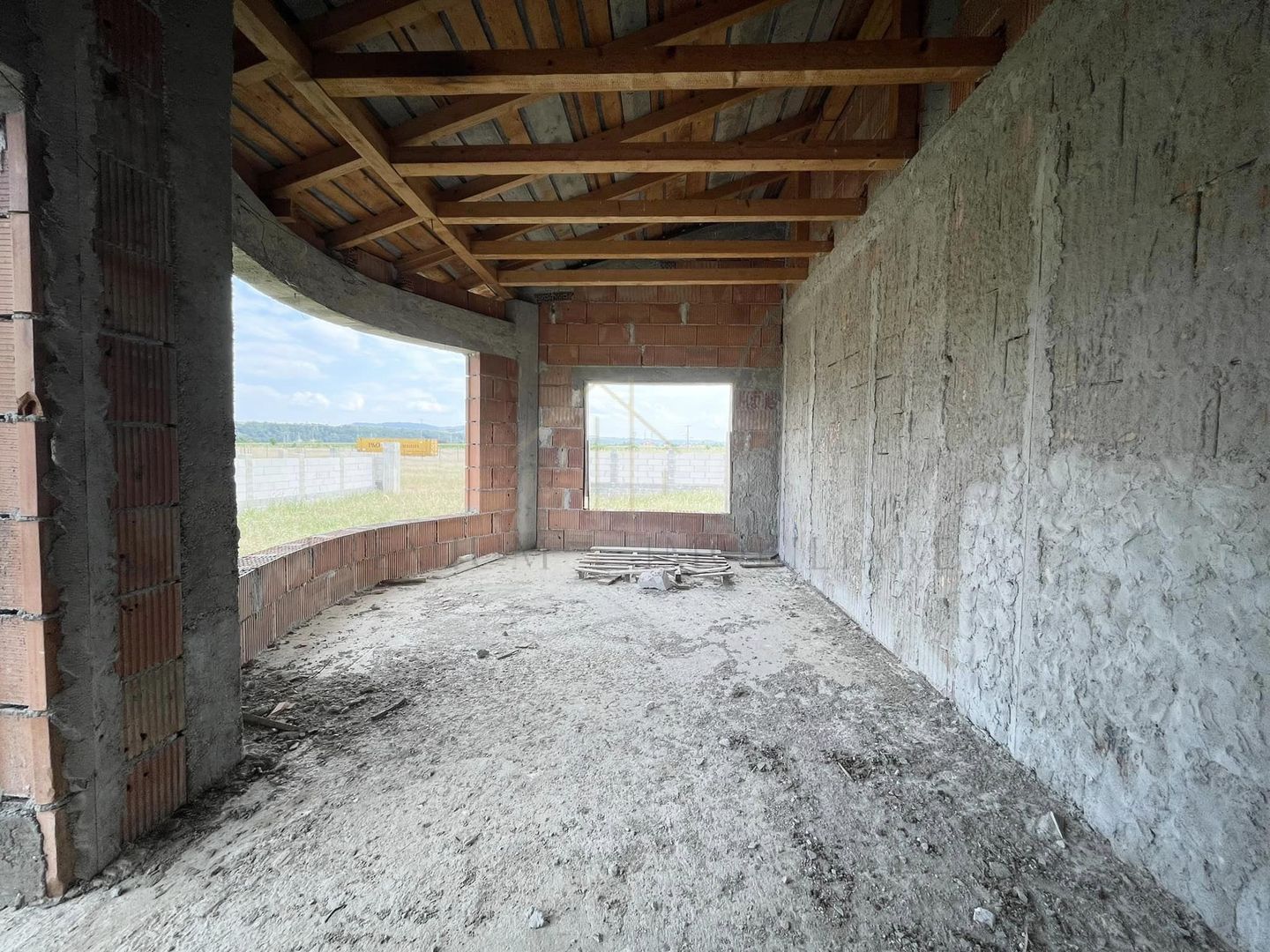 Casa Cartier Andrasesti - la rosu - Poză 9