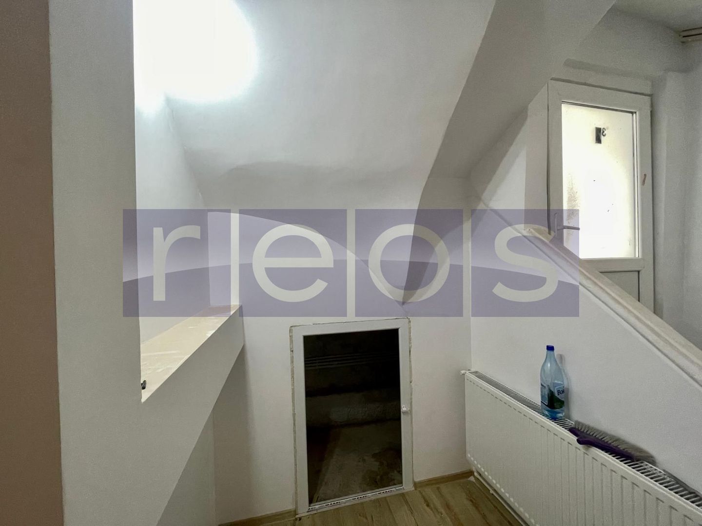 VANZARE STUDIO DUBLU 50MP DEMISOL BANU MANTA VICTORIEI CENTRALA PROPRIE - Poză 8