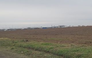 Vindem teren in zona aeroport Oradea,25000mp - Poză 4