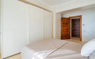 3 camere | 95 mp + terasă 20 mp | Vedere frontală lac | Mamaia-Cazino - Poză 14