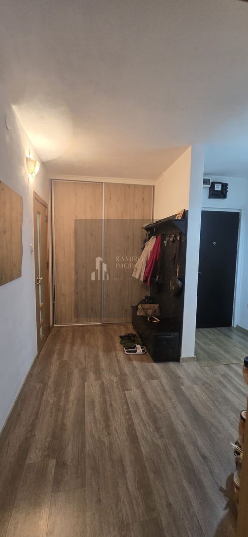 3 camere 5 minute METROU 1 DECEMBRIE/decomandat/centrala - Poză 8