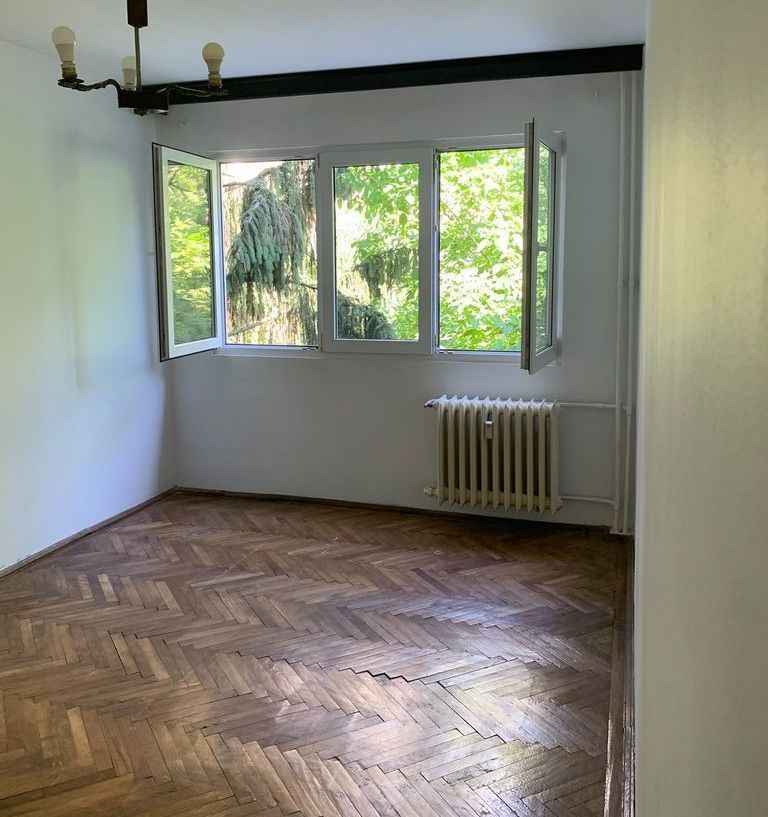 Apartament 3 camere, zona Parcul Aleea Niculitei. - Poză 4
