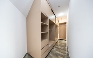 Casa 6 dormitoare+4 bai -1500 mp teren-Sacele - Poză 31