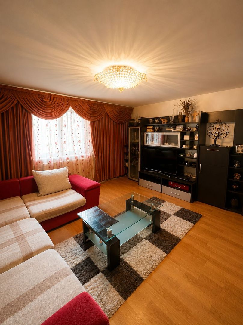 Casa cu 4 camere in localitatea Cheresig - Poză 7