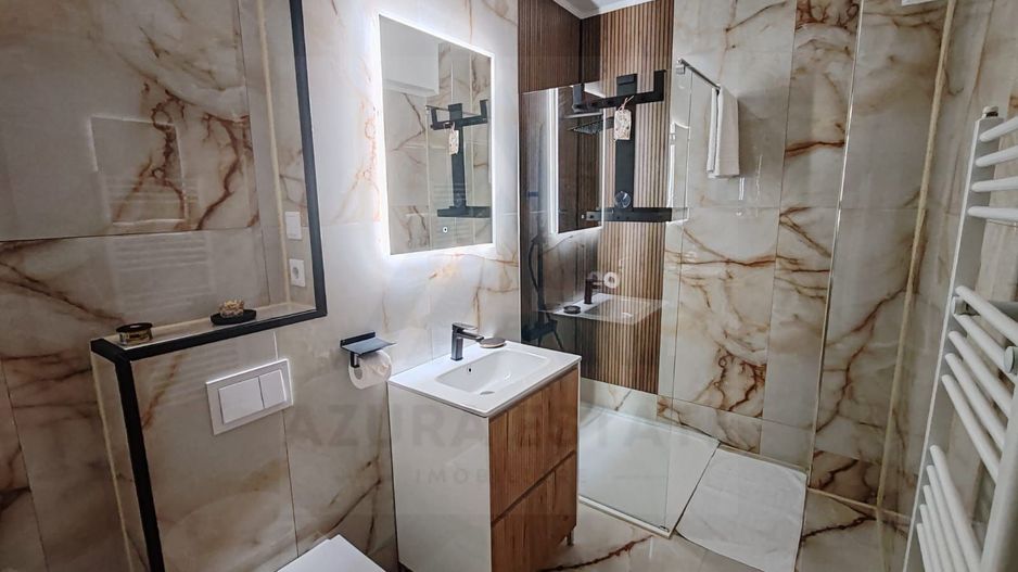 Apartament premium 2 camere balcon generos parcare pe Mihai Viteazul - Poză 7