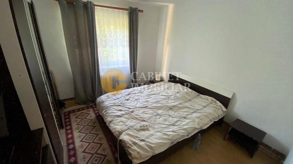 Zona Galata-Lidl, 2 camere decomandat ideal pentru investitii - Poză 4