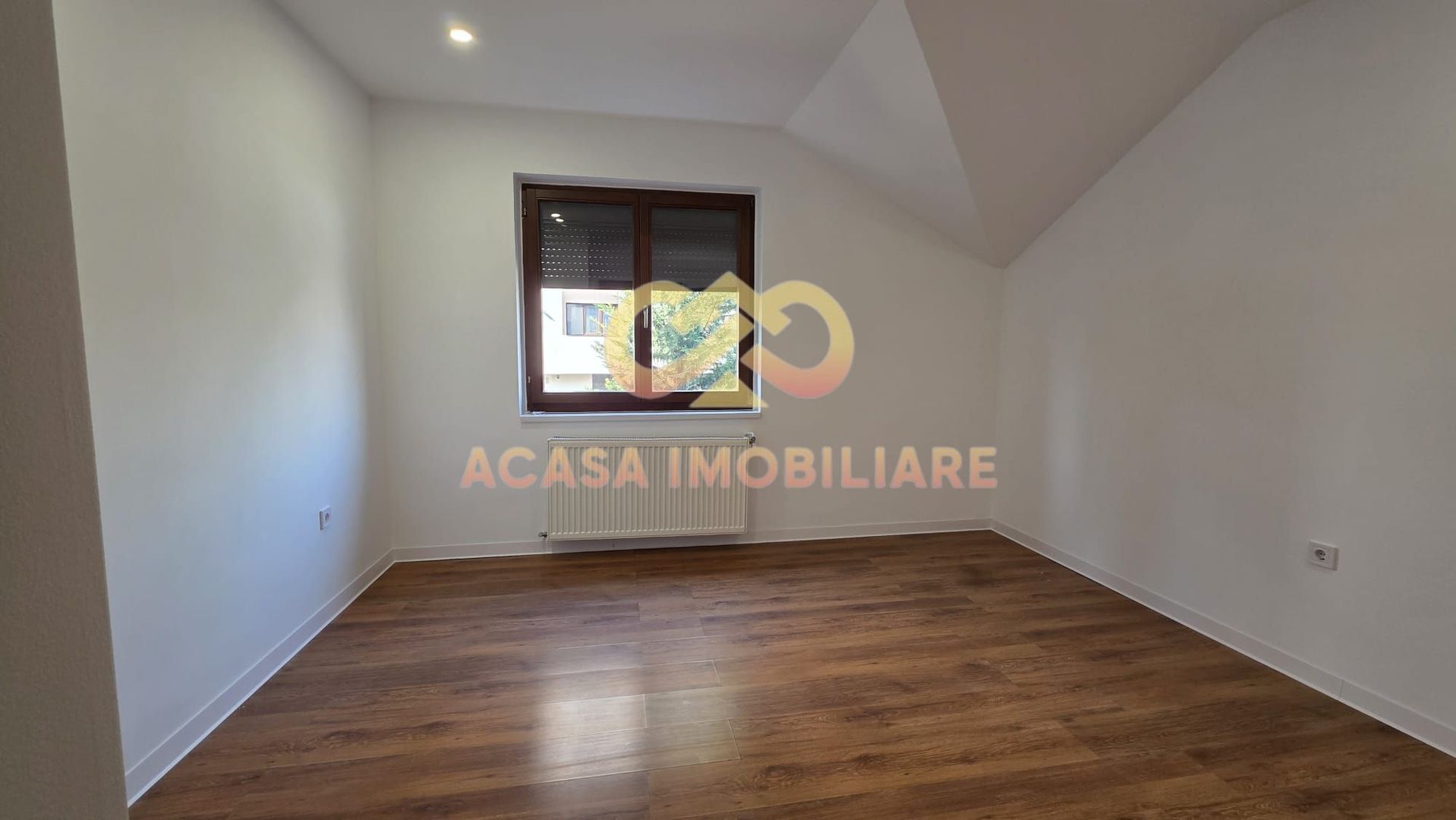 VILA BIROURI FIRMA  NEMOBILATA  ZONA  PALAS - Poză 9