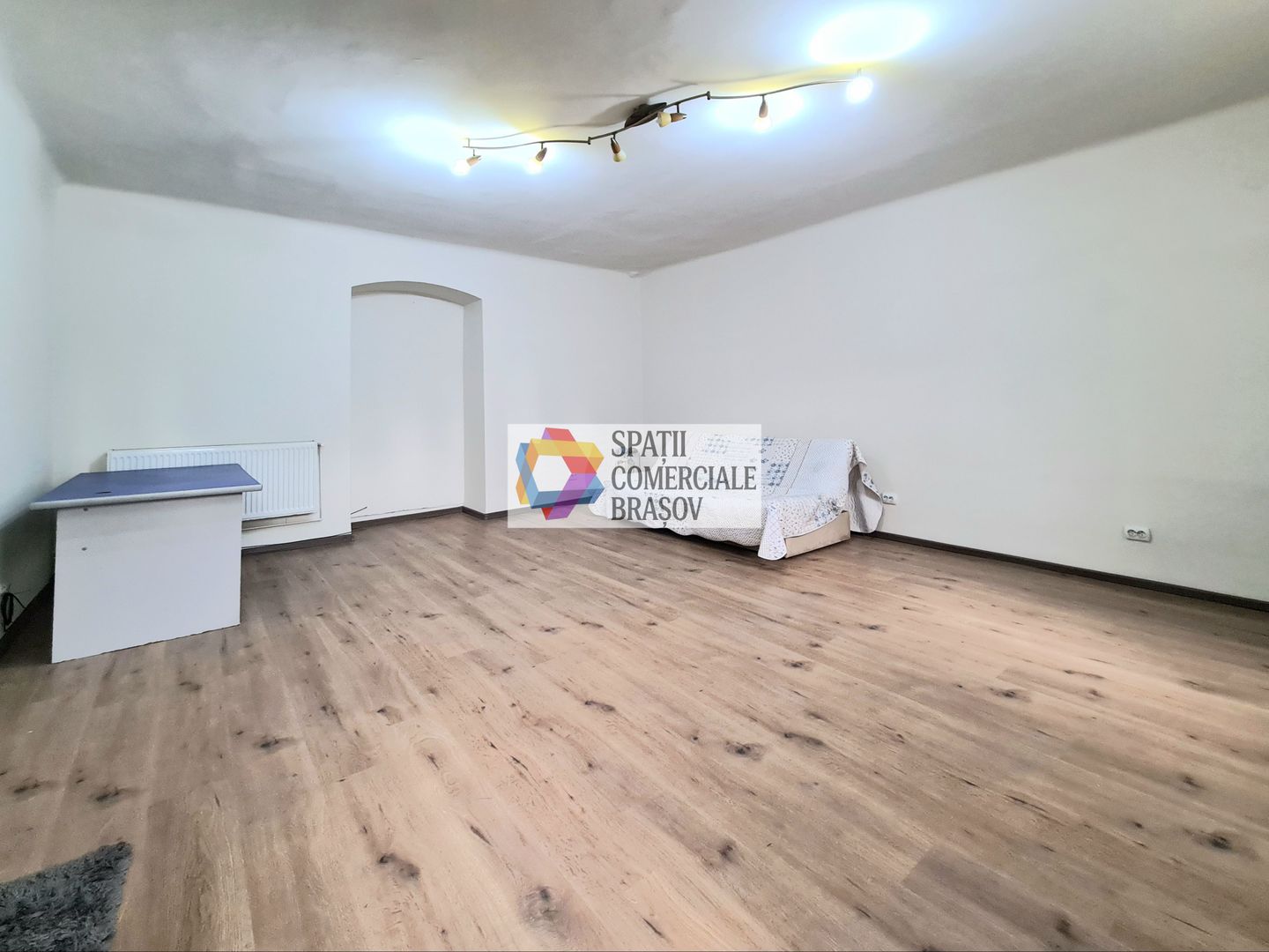 Spatiu birouri de vânzare Brasov - 55 mp  # Plus - Imo. ro - Poză 4