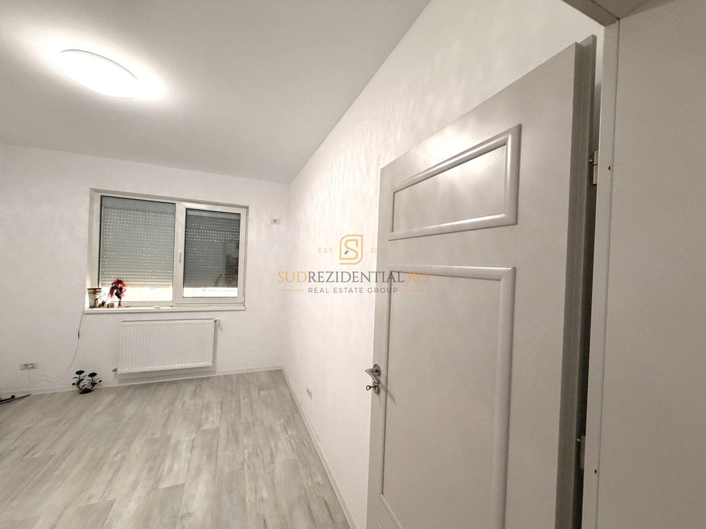 Apartament cu 3 camere + parcare, zona excelenta, Aparatorii Patriei - Poză 8