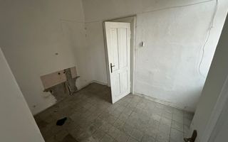 Cladire pretabila birouri / gradinita - Poză 19