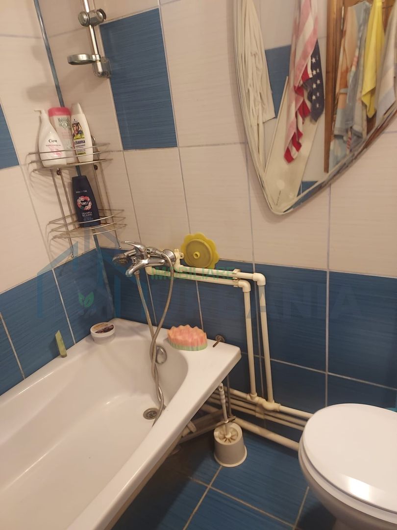 Primesc in gazda o fata - Poză 2