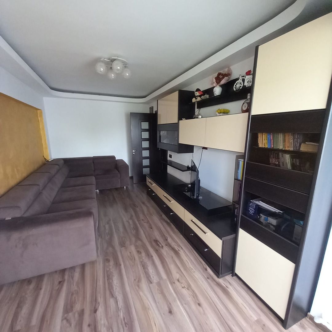 2 camere, decomandat, etaj 4/4, Siderurgistilor Vest - Poză 3