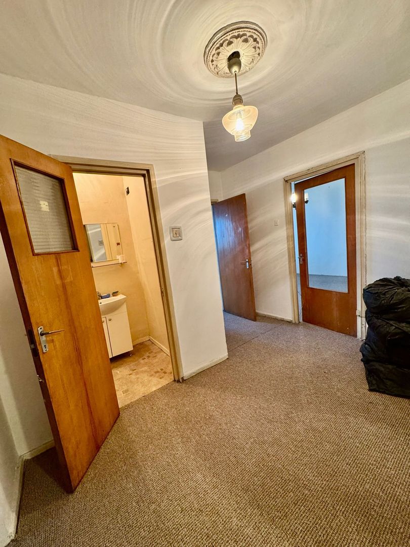 Apartament 4 Camere /Decomandat /Metro Obor - Poză 5