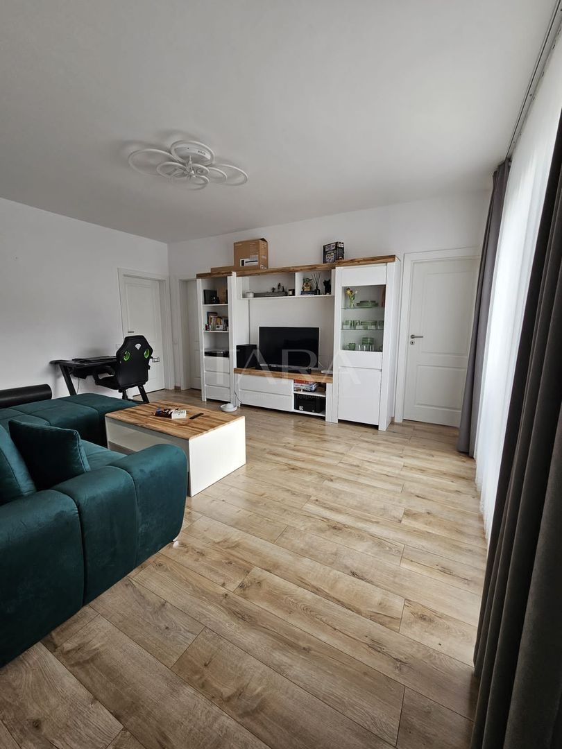 Apartament Modern cu 2 Camere în Zonă Semicentrală - Poză 3