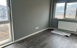 Apartament de 2 camere / etaj intermediar / Zona Terra - Poză 5