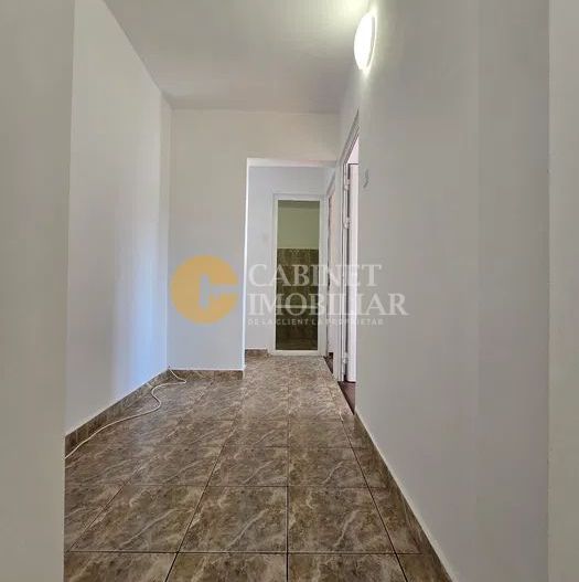 Apartament 3 camere, decomandat - zona Galata - Poză 7