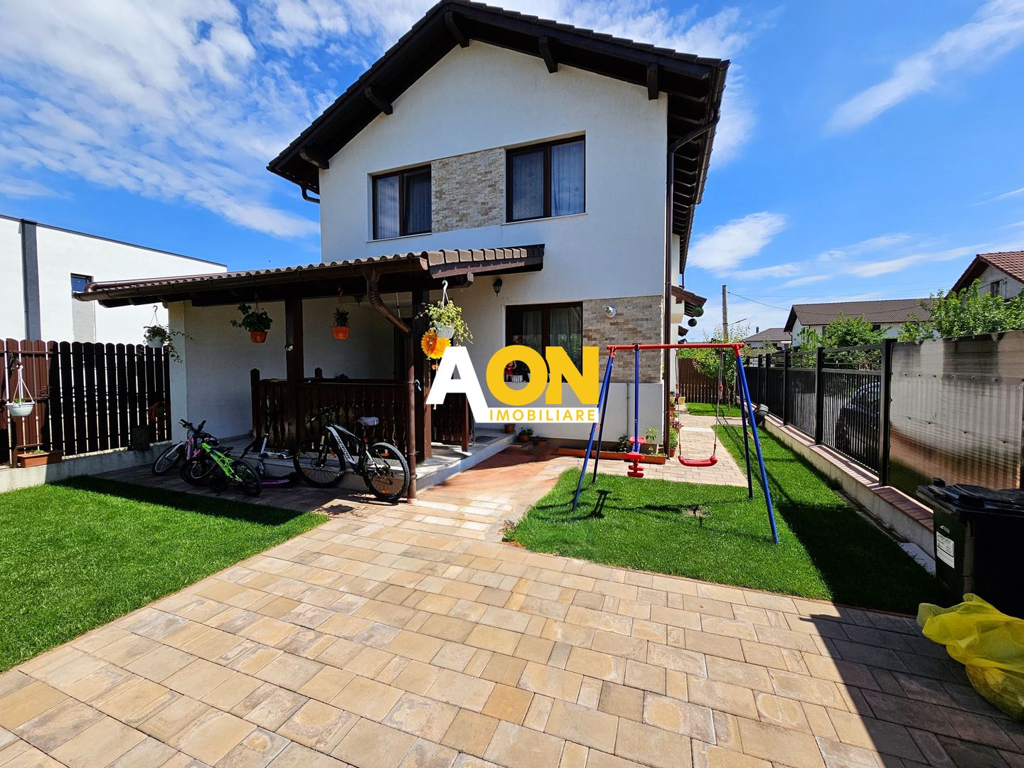 1/2 Duplex mobilat, utilat, 4 camere, pivnita, 200 mp teren - Poză 17